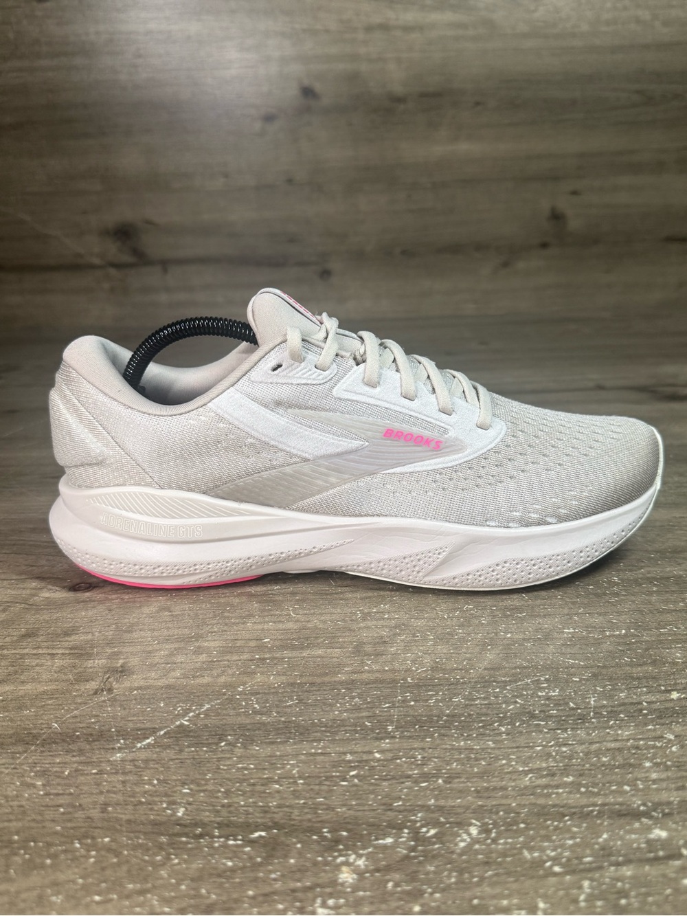 Brooks Adrenaline GTS Womens 11.5 B Running Shoes Gray Pink 1204261B159